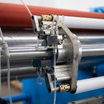 0.009-0.03mm Materiale grezzo Macchine semiautomatiche per il rimbocco di fogli di alluminio a 2 mandrini