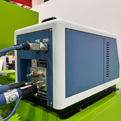 Macchine per il taglio automatico di fogli di alluminio