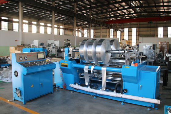 Fabbrica di alimenti 3700 * 1800 * 1500mm Macchina automatica di taglio e riavvolgimento di fogli di alluminio
